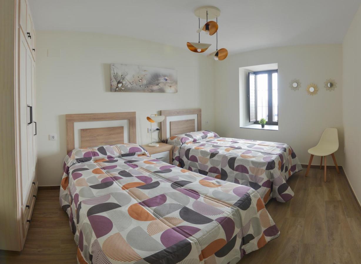 Apartamentos Turisticos Hornillo Caceres Ngoại thất bức ảnh